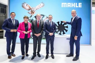 IAA Transportation: German Federal Minister for Digital and Transport Wissing visits MAHLE