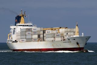 Maritime transport: Improving the energy efficiency of refrigeration systems