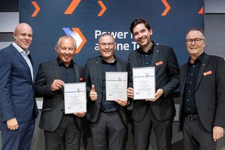 Ceremonial handover at the world's leading trade fair ISH in Frankfurt: Viessmann is the winner of the SolarProsumer Award
