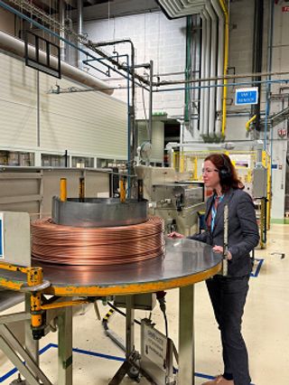 EU Greens MEP Sara Matthieu visits Daikin Ostend factory to discuss Clean Industrial Deal
