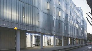 Schneider Electric AI Building Controls Optimize UK Lab Conditions