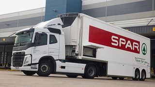 Carrier Transicold Battery-Powered Vector HE 19 MT Units Unlock Diesel-Free Double-Deck Trailer Operations for James Hall & Co.