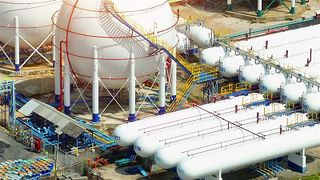 New data resource tracks global LNG liquefaction capacity additions as markets gear up for record wave of new projects