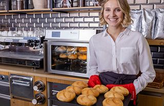 Stress-free baking: the Eloma Backmaster