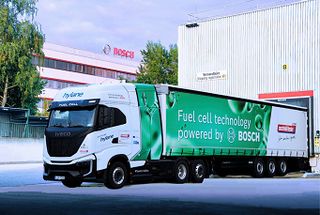 Bosch puts its first hydrogen truck into service in plant traffic
