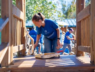 GE Appliances’ 2025 Blue Wave Mobilizes Nearly 1,000 Employee Volunteers to Uplift Communities Nationwide Setting a New Record of Engagement