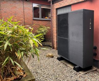 Panasonic Aquarea Heat Pump Delivers Year-Round Comfort and Efficiency for Home Retrofit in Cumbernauld