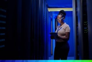 Johnson Controls: power usage effectiveness where it really matters: your data center