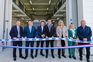 Carrier Opens New Cooling & Heating System Testing Facility in France