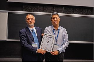 Angui Li receives the Rydberg Gold Medal 2026